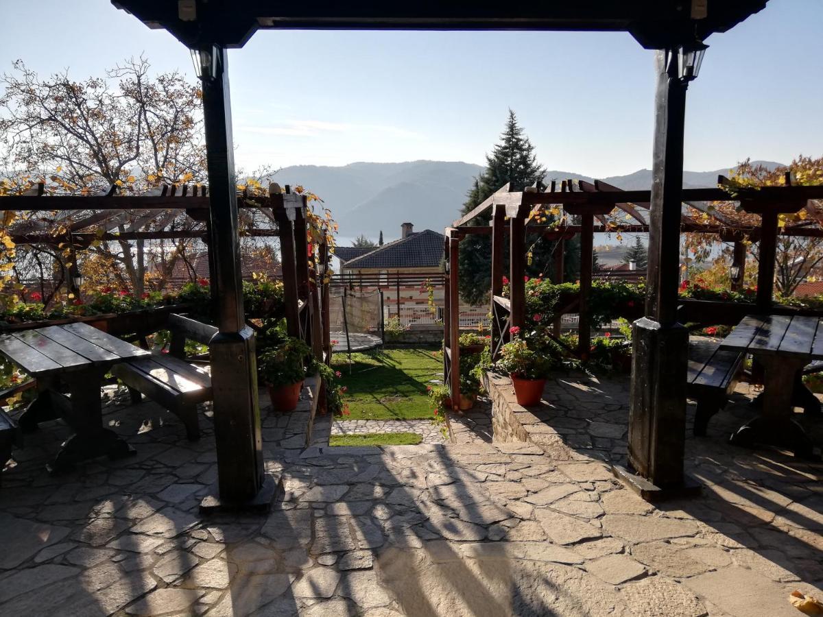 Trifon Zarezan Family Hotel Glavatartsi Exterior foto
