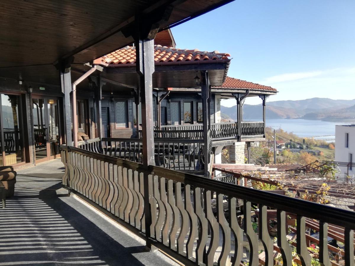 Trifon Zarezan Family Hotel Glavatartsi Exterior foto