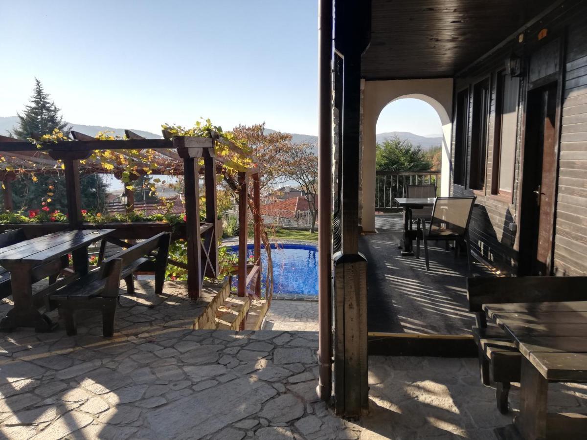 Trifon Zarezan Family Hotel Glavatartsi Exterior foto