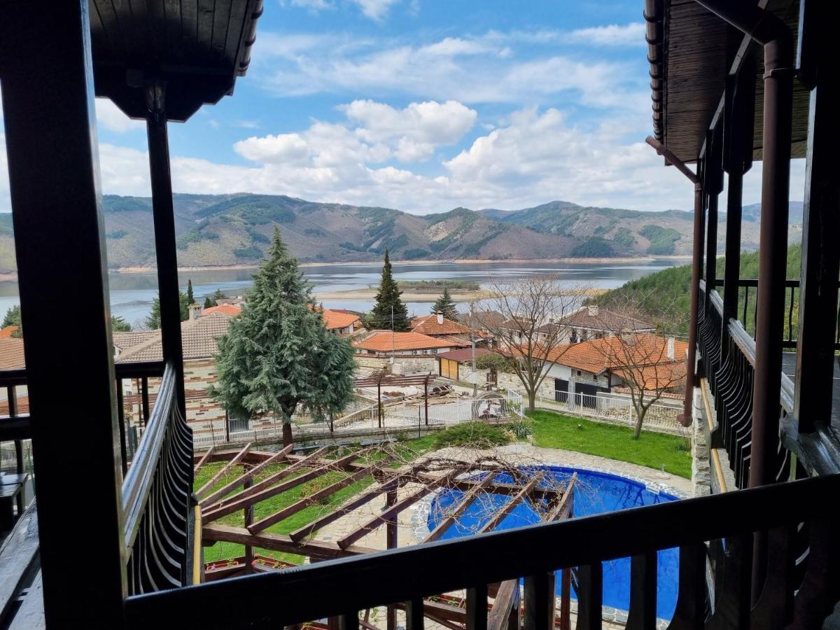 Trifon Zarezan Family Hotel Glavatartsi Exterior foto