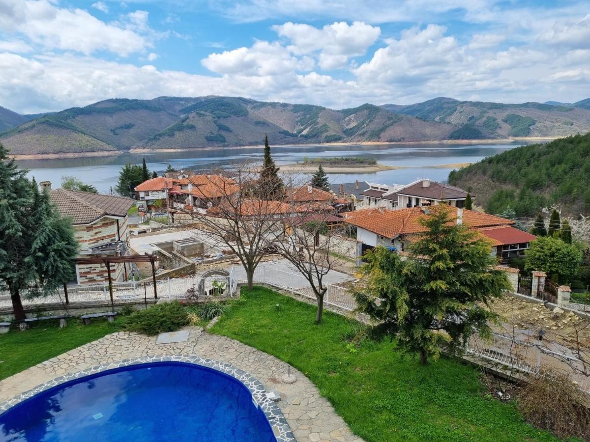 Trifon Zarezan Family Hotel Glavatartsi Exterior foto